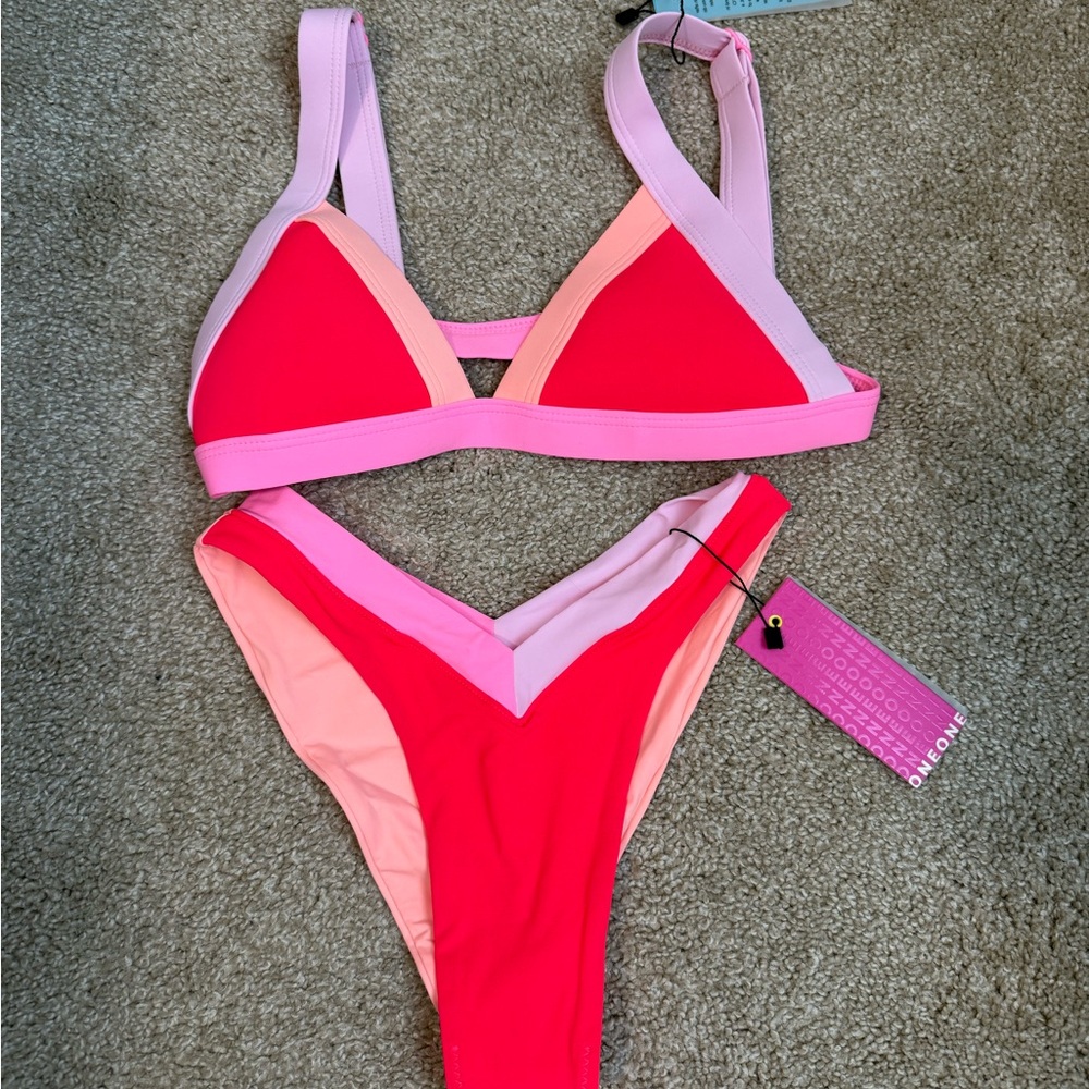 NWT oneone swimwear bikini